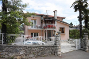 Apartments and rooms with parking space Lovran, Opatija - 2321